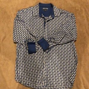 Men’s long sleeve button down shirt